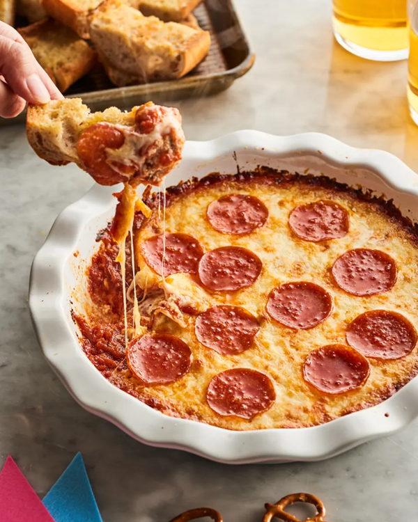 Easy, cheesy hot pizza dip
