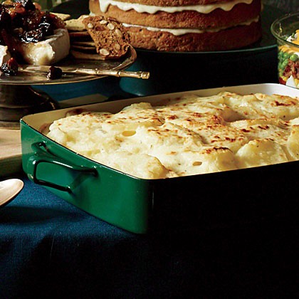 Easy, cheesy potato gratin