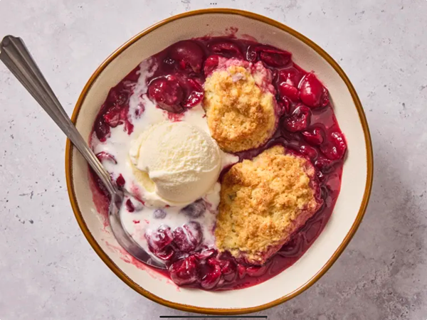 Easy cherry cobbler
