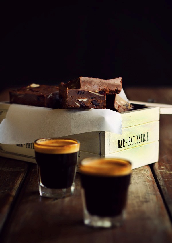 Easy chocolate and coffee fudge with vanilla salt