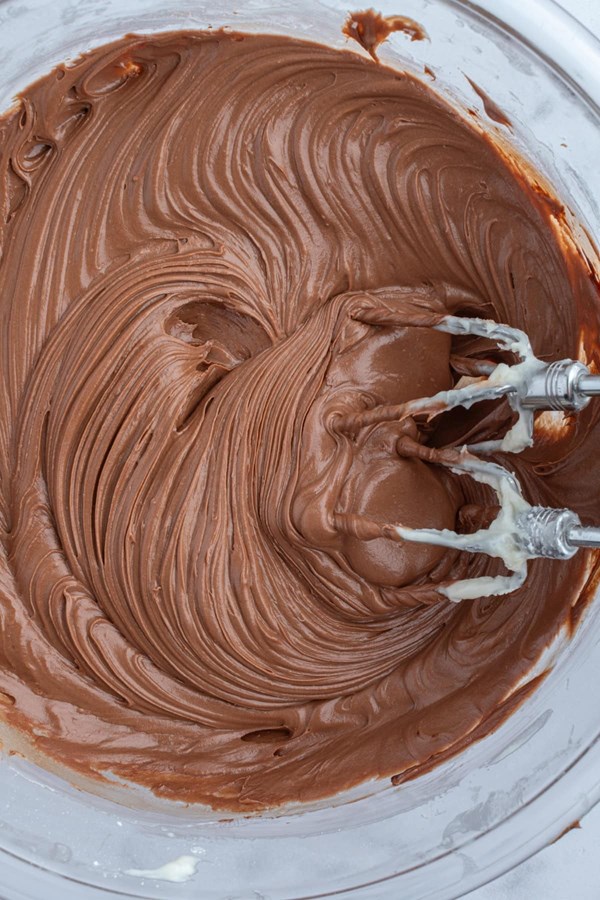 Easy chocolate frosting