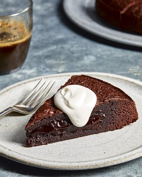 Easy chocolate fudge torte 