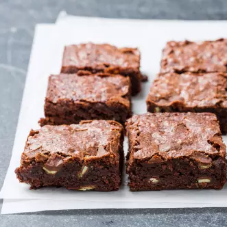 Easy chocolate-mint brownies