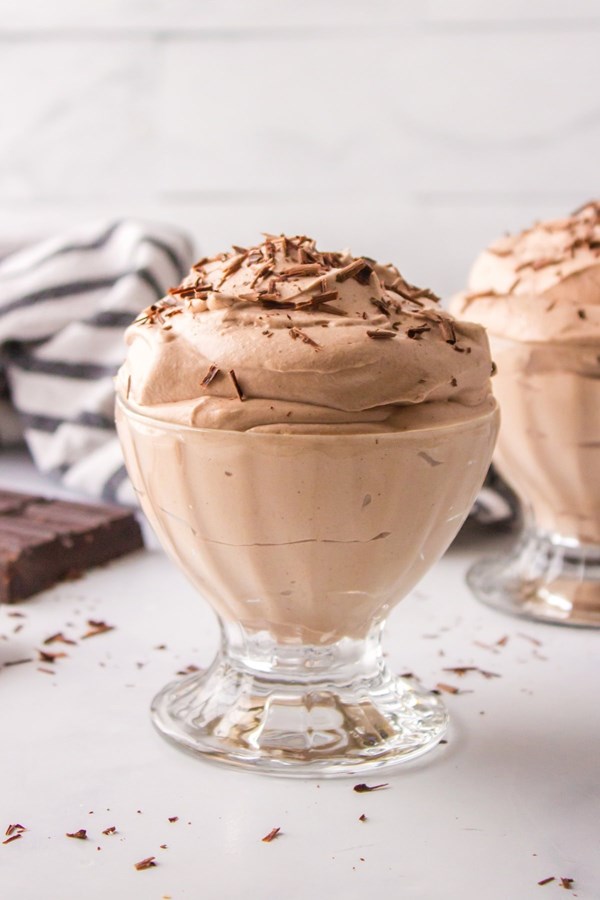 Easy chocolate mousse