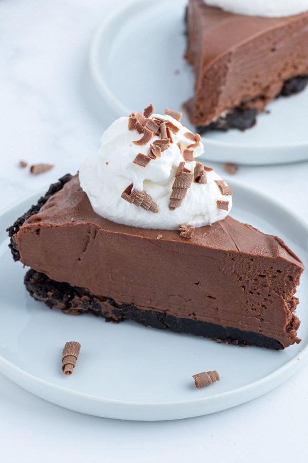 Easy chocolate truffle pie