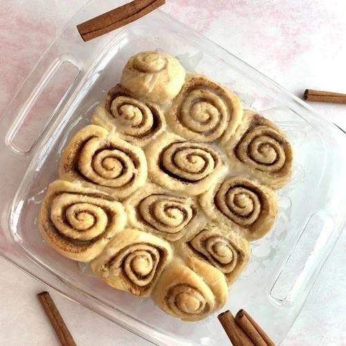 Easy cinnamon rolls [Kimberle Lau]