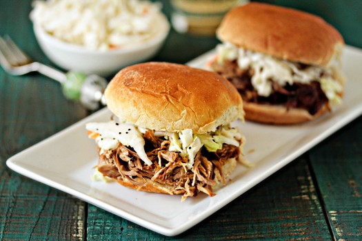 Easy crockpot pulled pork