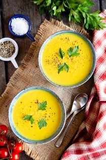 Easy curried cauliflower soup