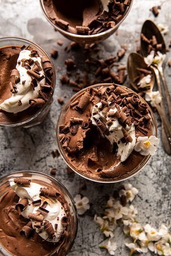 Easy espresso chocolate mousse