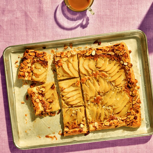 Easy-fancy pear galette