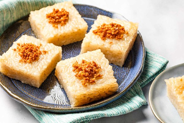 Easy Filipino sticky rice cake (Biko)