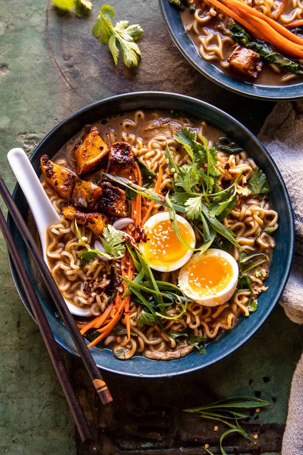 Easy ginger chicken and spinach ramen