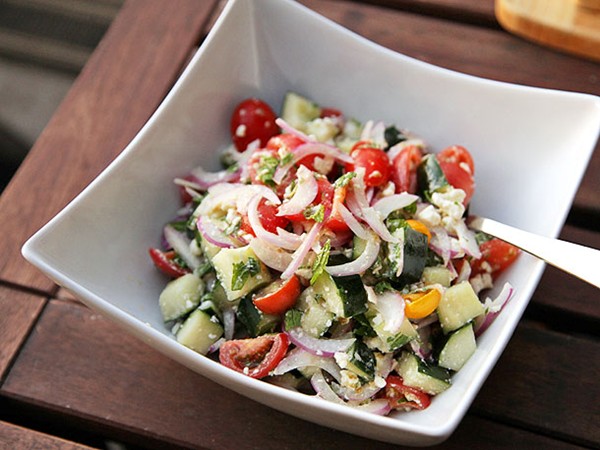 Easy Greek chopped salad