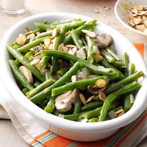 Easy green beans with mushrooms