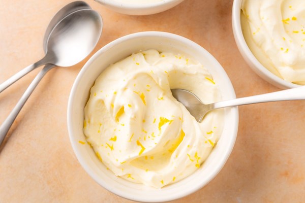 Easy lemon mousse