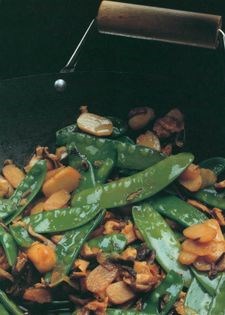 Easy mangetout and sweet water chestnuts