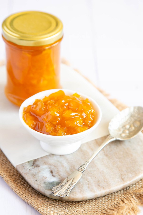 Easy mango jam