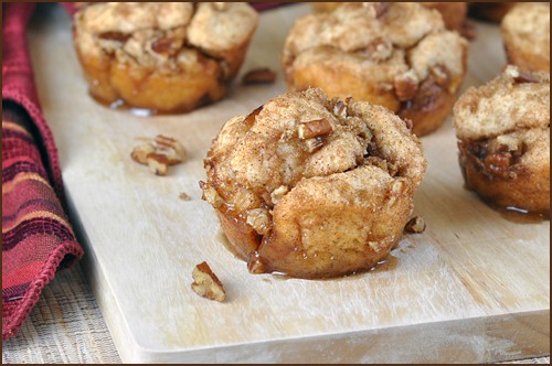 Easy maple pecan pull-apart muffins