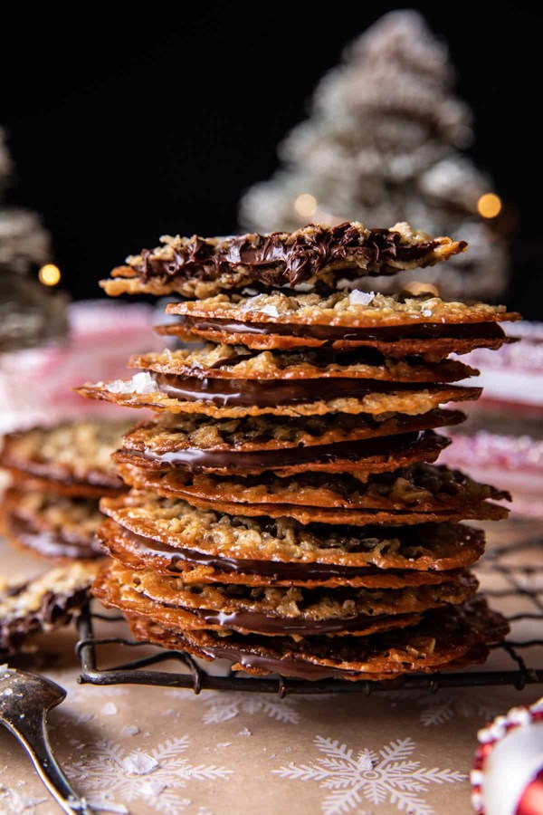 Easy milk chocolate and vanilla oatmeal lace cookies
