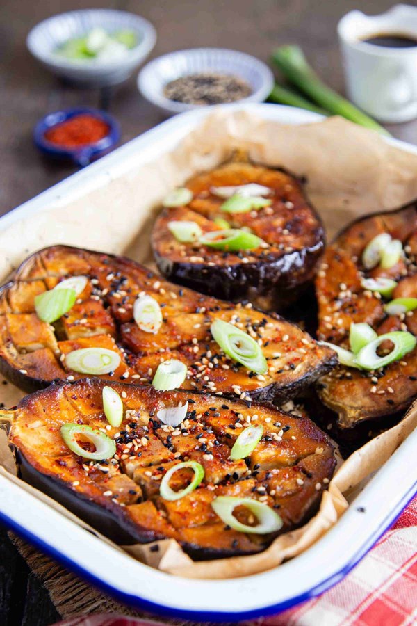 Easy miso aubergine (Nasu dengaku)