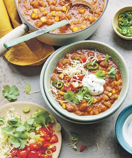 Easy mixed bean, corn & tomato chilli soup