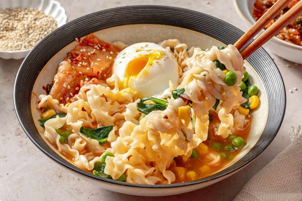 Easy noodle bowl