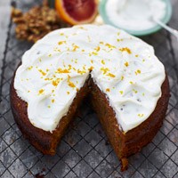 Easy orange-carrot cake