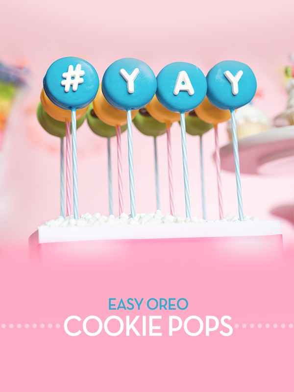 Easy Oreo cookie pops
