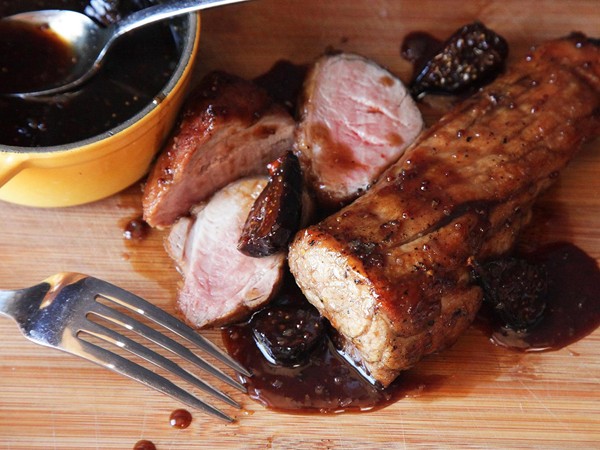 Easy pan-roasted pork tenderloin with bourbon-soaked figs
