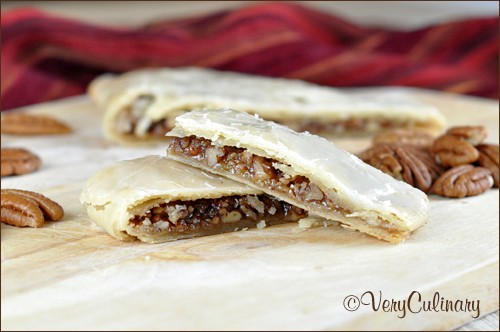 Easy pecan kringle