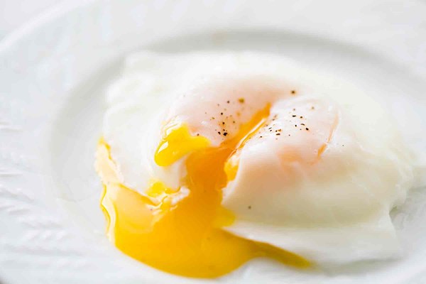 Easy poached eggs
