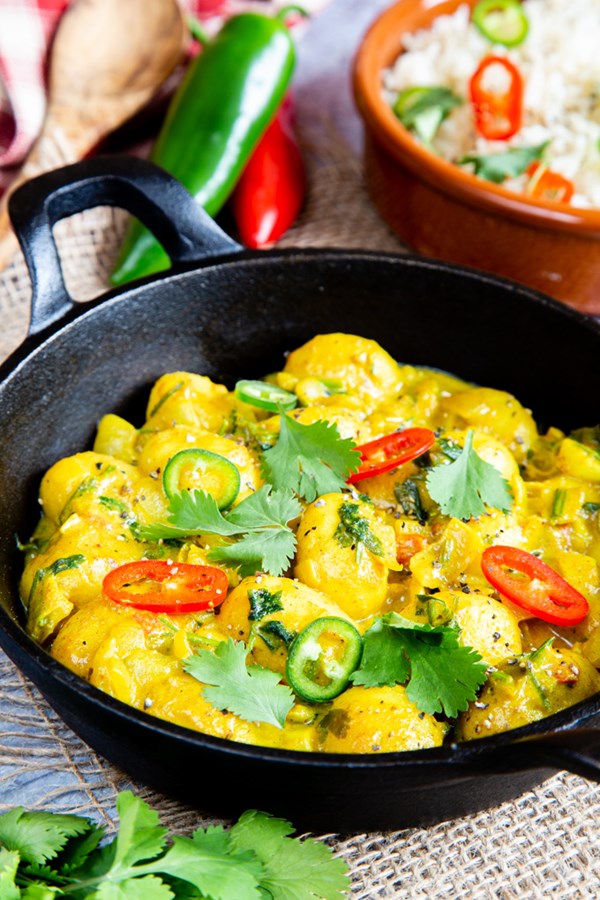 Easy potato curry (Aloo curry)