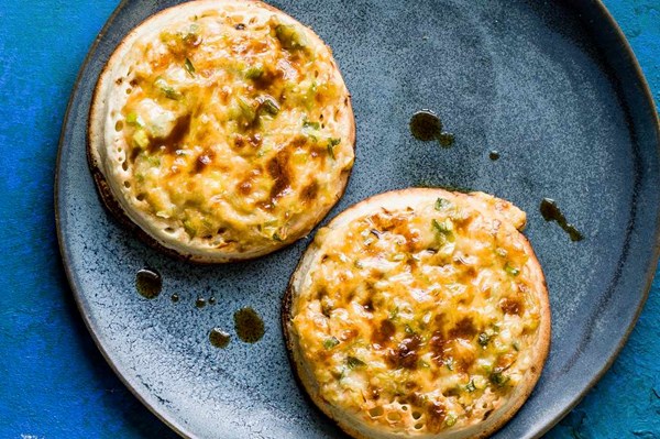 Easy rarebit crumpets