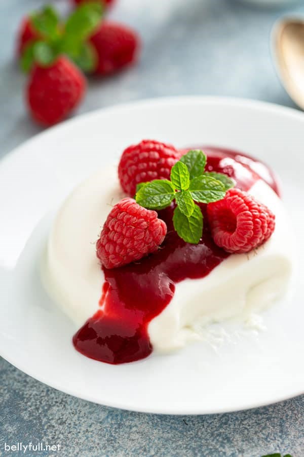 Easy raspberry sauce