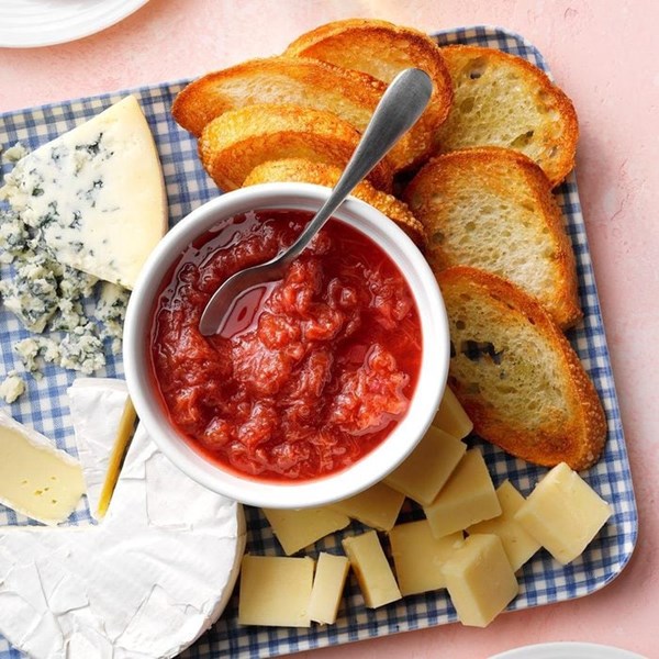 Easy rhubarb relish