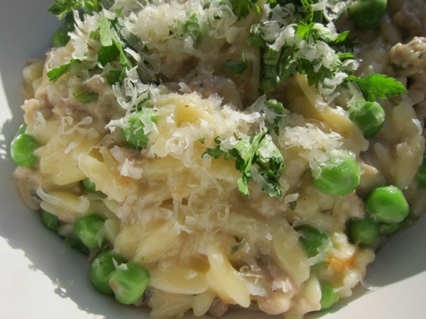 Easy sausage and pea orzo risotto
