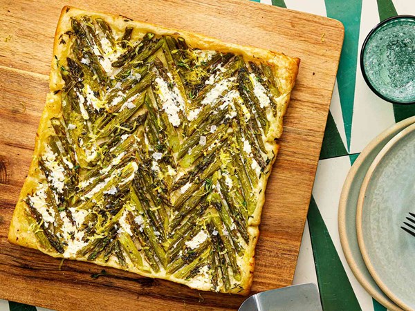Easy sheet-pan asparagus tart