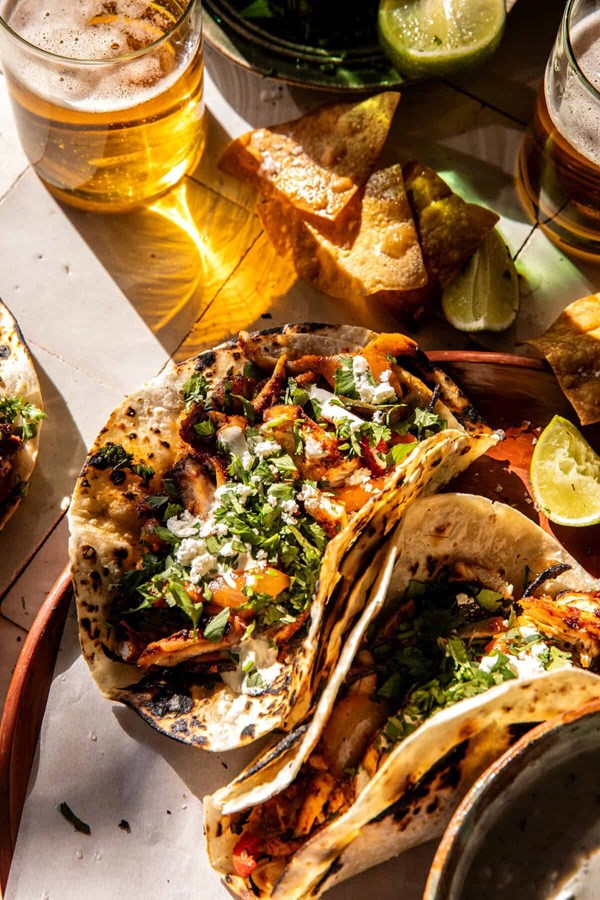 Easy sheet pan chicken fajitas