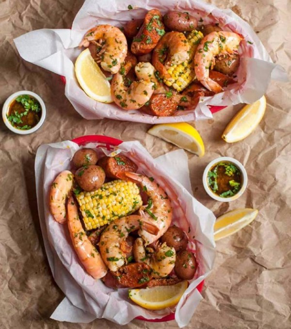 Easy shrimp and sausage boil