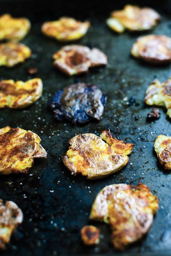 Easy smashed potatoes