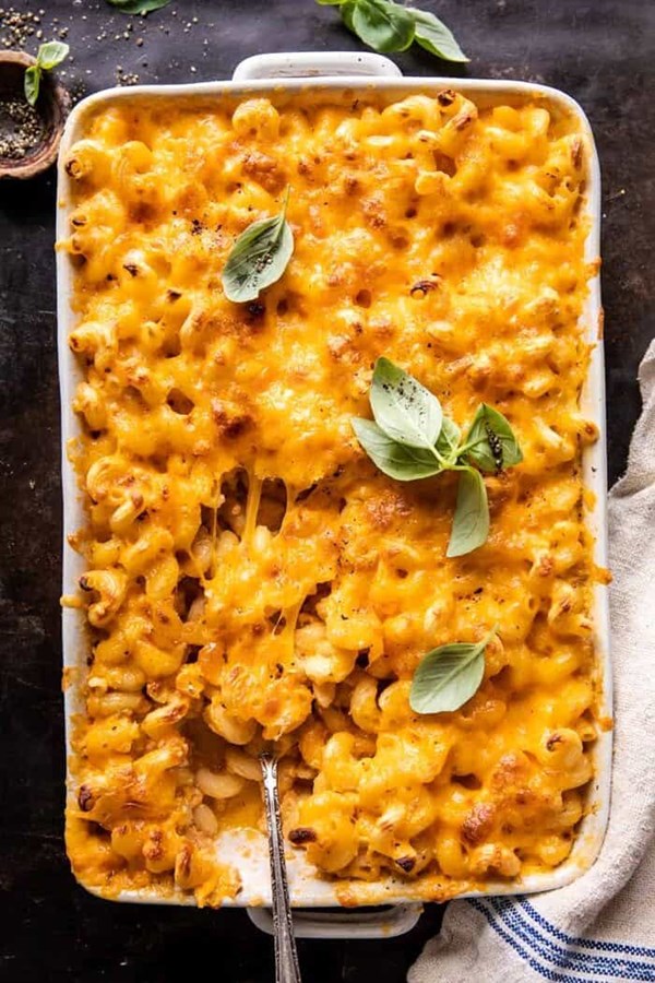 Easy Southern style baked mac and cheese