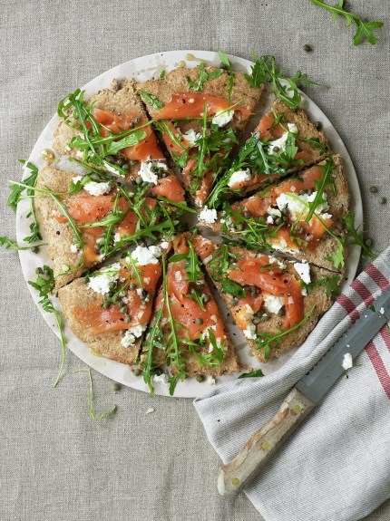 Easy spelt pizza