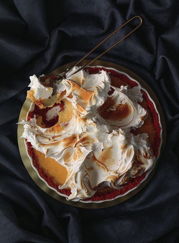 Easy sticky lemon pie with sherbet meringue