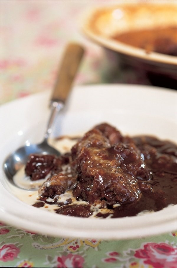 Easy sticky toffee pudding