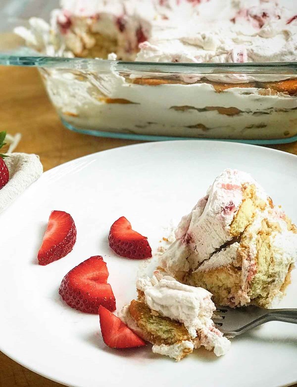 Easy strawberry icebox cake