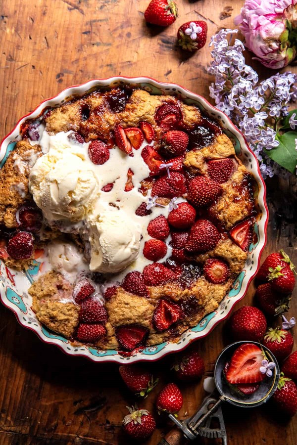 Easy strawberry spoon cake