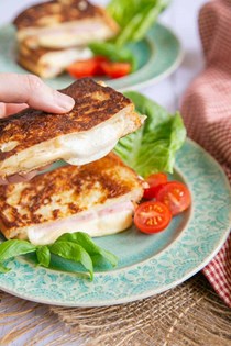 Easy toasted ham and cheese sandwich (cheat's croque monsieur)