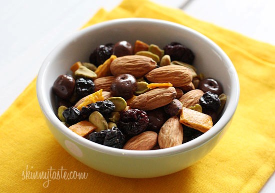 Easy trail mix