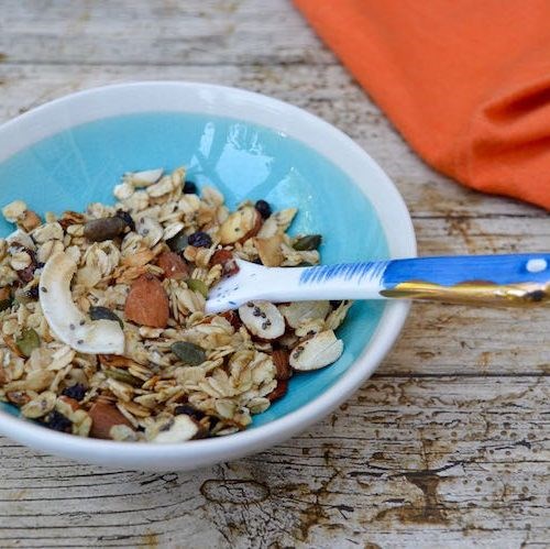 Easy vegan honey almond granola