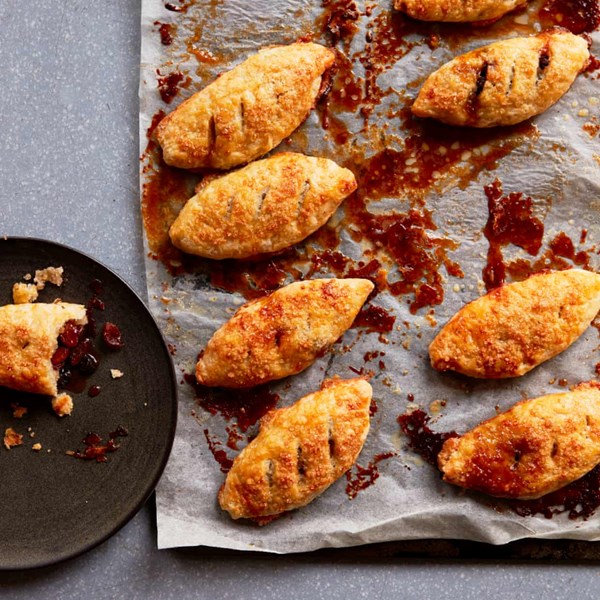 Eccles cakes